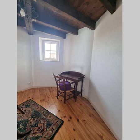 Appartement Exceptionnel 4 Etoiles Hyper Centre Albi 65 M2 Au 4Eme Etage Sans Ascenseur Avec Une Tour Du 12Eme Siecle Exteriör bild